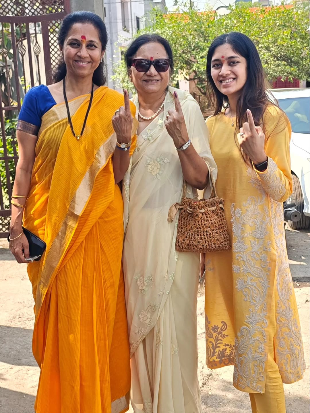 Supriya Sule Revati Sule Baramati Family Visit