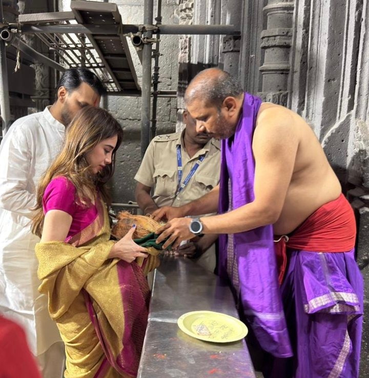Tanishka Pawar Yugendra Pawar Kolhapur Tour