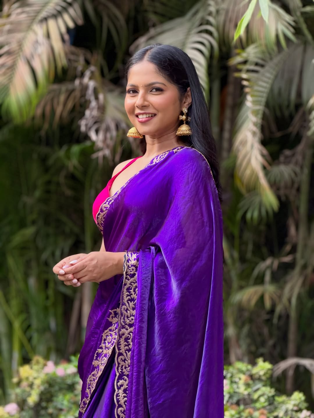 Vijaya Babar Purple Saree Look