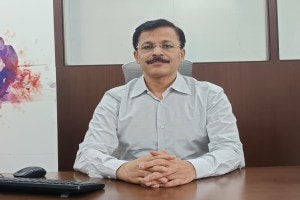 Tukaram Mundhe IAS Maharashtra | Divyang Student Scholarship Hike Maharashtra | Maharashtra Cabinet Decision Disabled Students | Divyang Sakshamikaran Vibhag Scholarship News