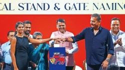 Ravi Shastri : “शेवटच्या क्षणापर्यंत लढायचे हीच मुंबई क्रिकेटची शिकवण!” वानखेडेवरील स्टँडच्या अनावरणावेळी शास्त्रींचे मनोगत…