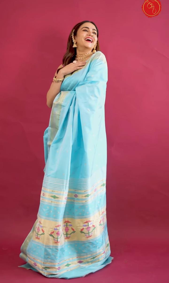 Amruta Khanvilkar sky blue saree look