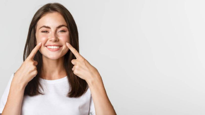 Yellow teeth to white teeth naturally
