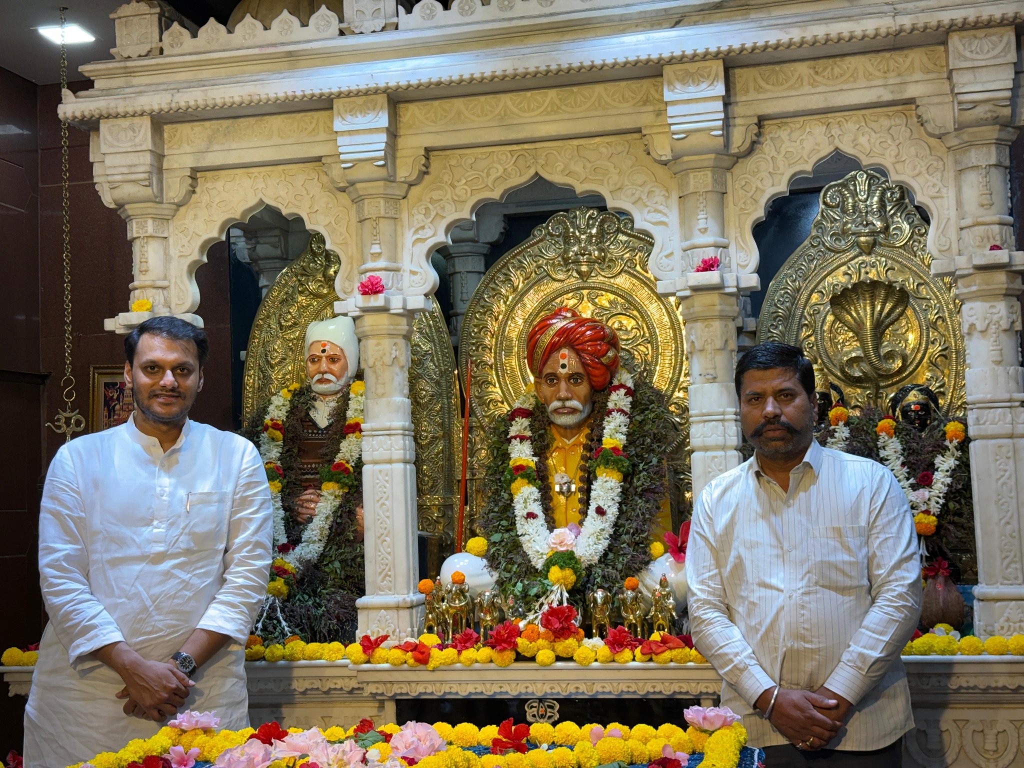 Yugendra Pawar Tanishka Pawar Balumama Temple Admapur
