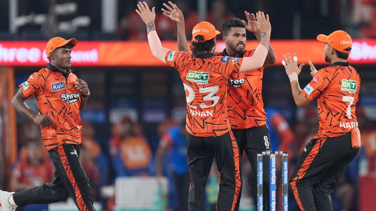 SRH vs DC: अभिषेकचं वादळी शतक; मलिंगा-हर्षची मोलाची साथ, हैदराबाद सुसाट
