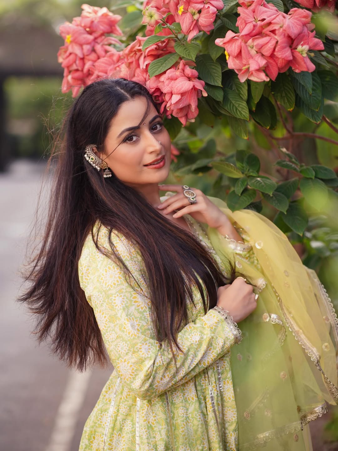 aishwarya sharma neil bhatt divorce