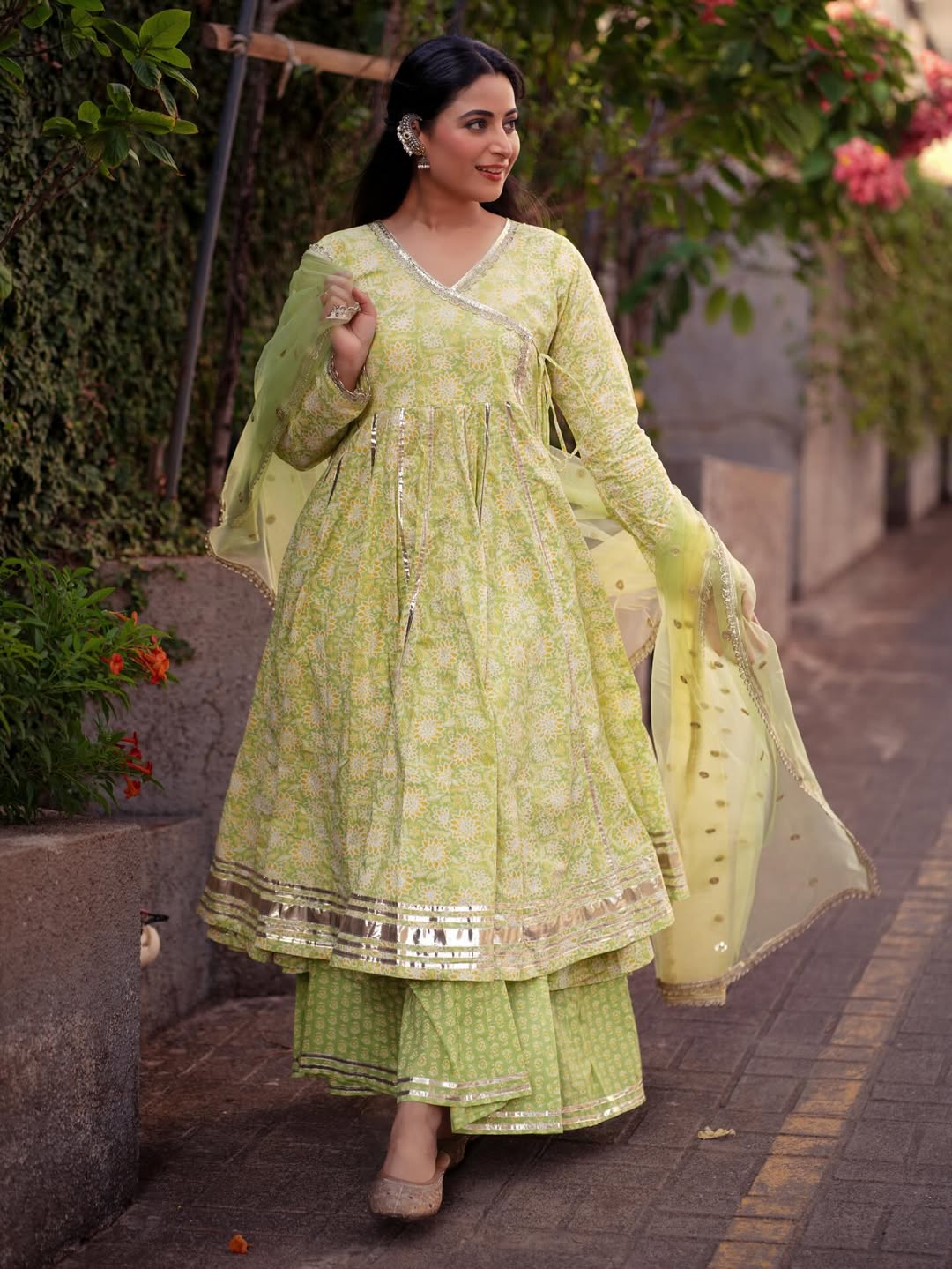 aishwarya sharma neil bhatt divorce