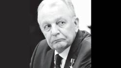 व्यक्तिवेध : अलेक्झांडर लिओनॉव