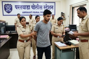 Amravati Police arrest Ayan Ahmad in minor girl video leak case | परतवाडा पोलीस अयान अहमद अटक | Accused in objectionable video viral case Amravati | अल्पवयीन मुलींचे आक्षेपार्ह व्हिडिओ प्रकरण अमरावती