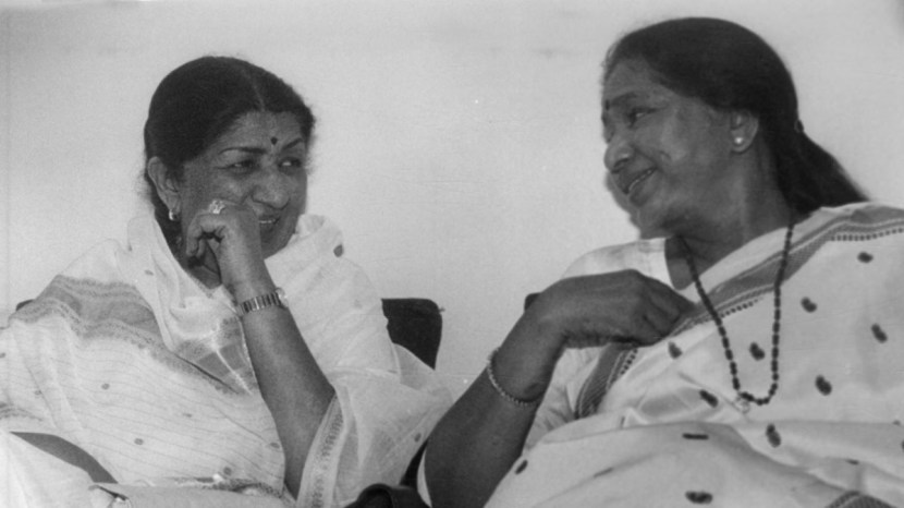 asha bhosle lata mangeshkar white saree reason