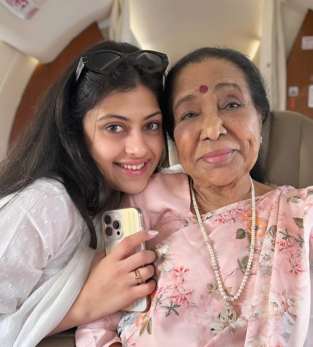 Asha Bhosle granddaughter Zanai Bhosle emotional bond