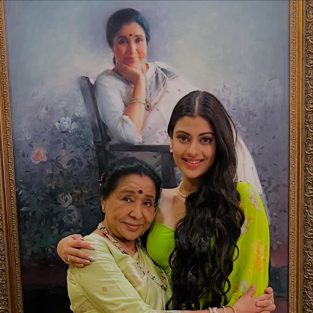 asha-bhosle-zanai-bhosle-photos
