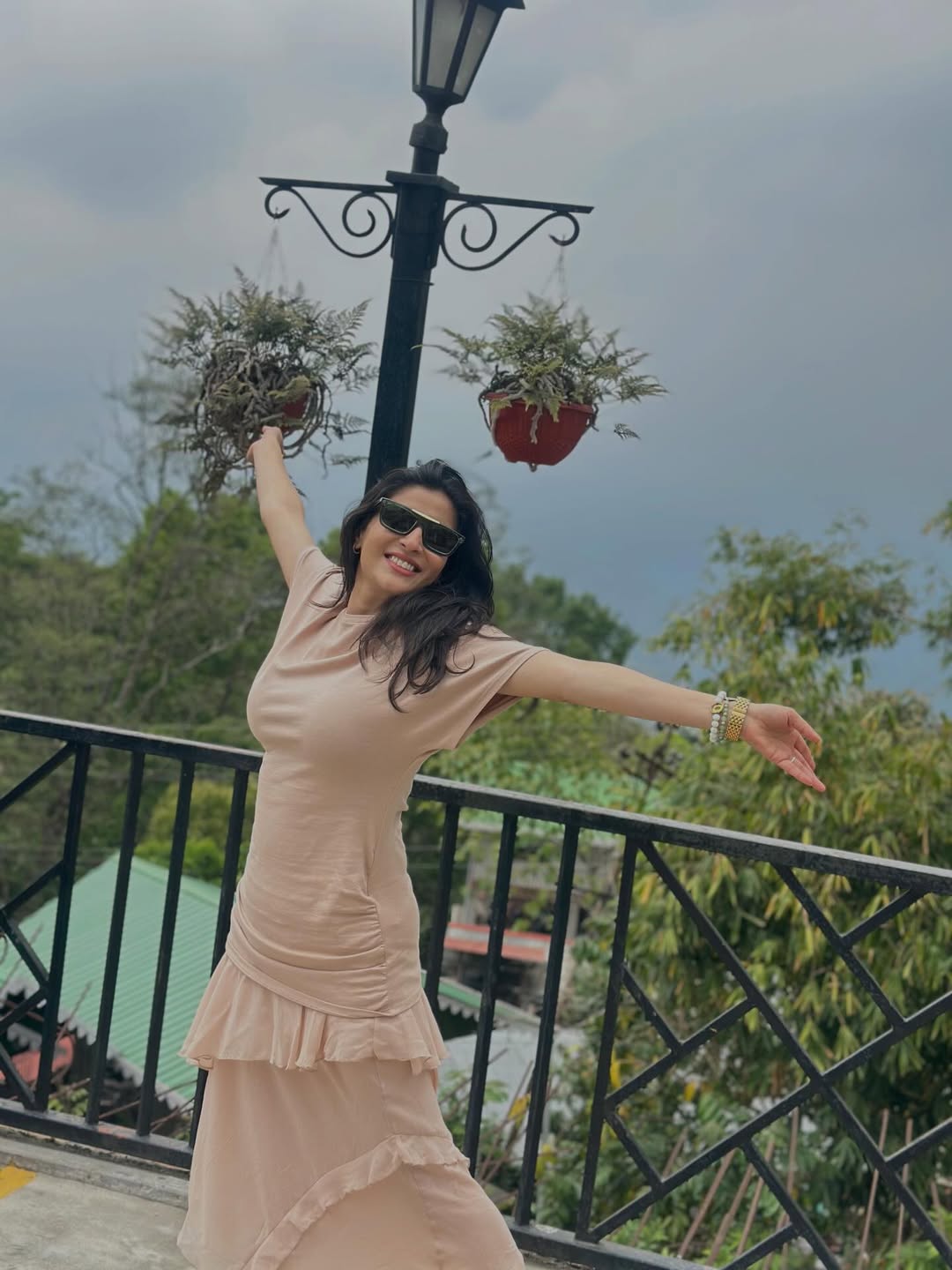 ashlesha-savant-sandeep-baswana-darjeeling-vacation-photos