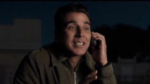 Akshay Kumar and Tabu in Bhoot Bungla movie scene
