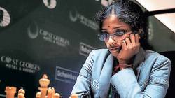 वैशालीपुढे आघाडी टिकवण्याचेच आव्हान!