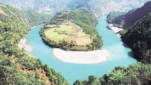 Nu River China dam project controversy | Yunnan province environmental politics | SEPA vs Huadian Corporation conflict | Biodiversity of Salween river in Myanmar