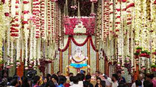 Dagdusheth Ganpati floral decoration with Mogra flowers | Pune Dagdusheth Halwai Ganpati Chafa decoration | श्रीमंत दगडूशेठ गणपती मोगरा सजावट | पुणे दगडूशेठ मंदिर फुलांची सजावट