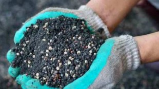 jalna-fertilizer-sellers-complaint-linking-practice-urea-dap-atul-laddha-maksuva