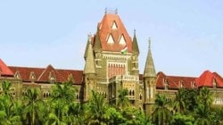 वाहने कशी चालवावीत आणि रस्ता कसा ओलांडावा? विकसित नागरिकांकडून बोध घ्या! उच्च न्यायालयाने नागरिकांना “हा” सल्ला देण्याचे कारण काय?