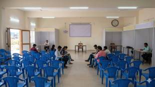 ahilyanagar job fair poor response | skill development employment news maharashtra | ahilyanagar midc unemployment issues | pandit deendayal upadhyay rozgar melava report