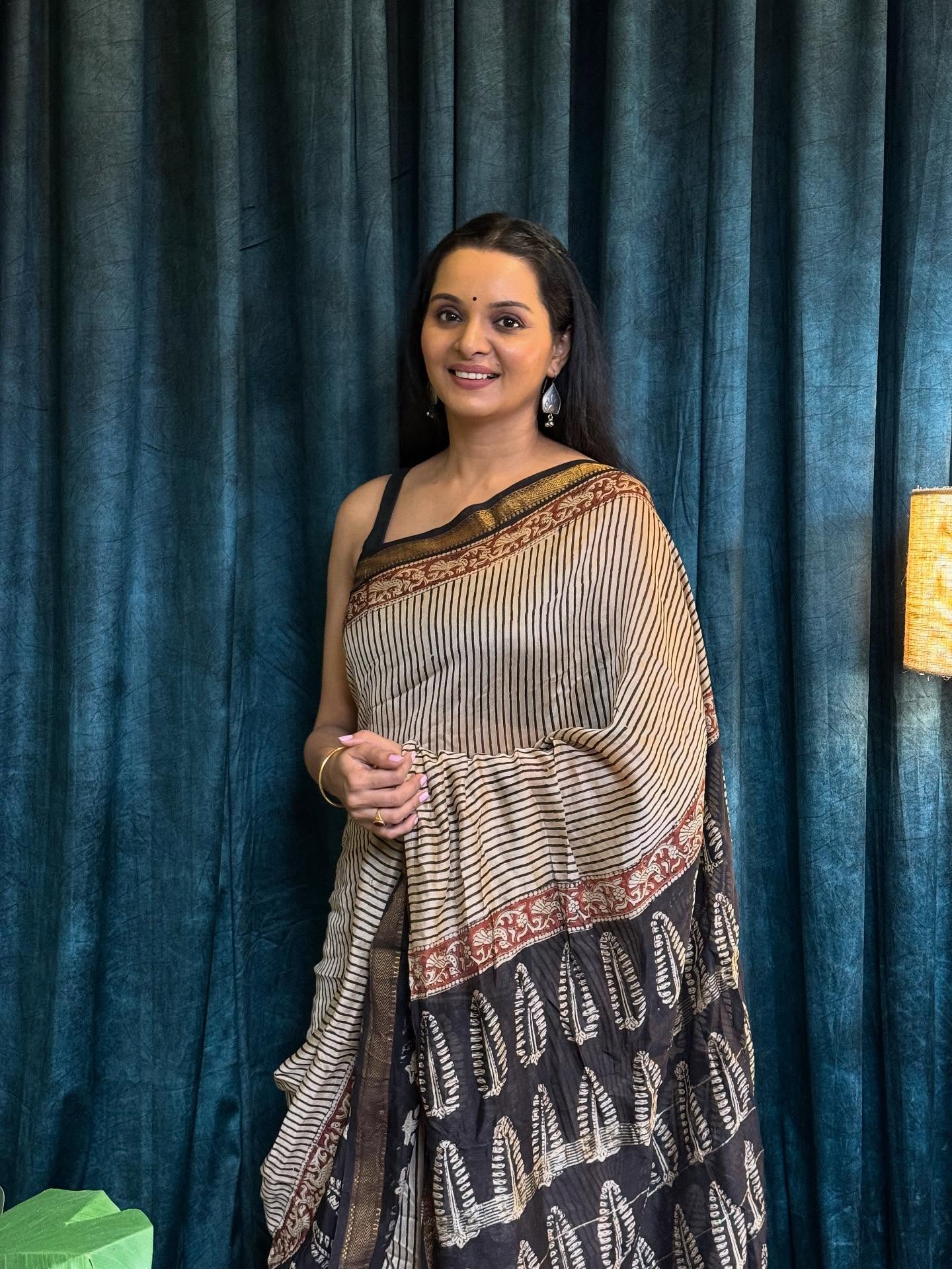 Khushboo tawade family daughter
