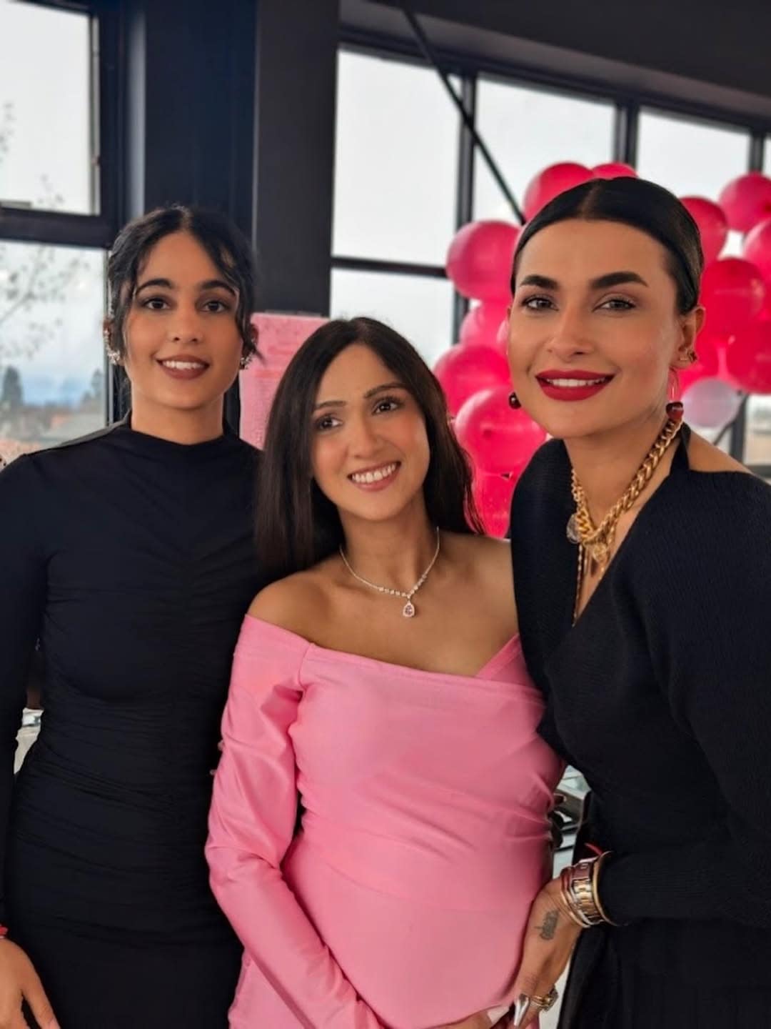 krissann barretto baby bump photos