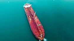 Iran Oil Tanker Ping Shun Divert China : इराणचे तेल घेऊन भारताकडे येणारे टँकर अचानक चीनच्या वाटेवर; नेमकं काय घडलं?