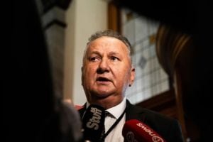 Shane Jones Butter Chicken Tsunami Remark India New Zealand FTA | भारत न्यूझीलंड व्यापार करार शेन जोन्स वाद | India NZ Free Trade Agreement Controversy Priyanka Radhakrishnan | न्यूझीलंड मंत्री शेन जोन्स बटर चिकन त्सुनामी विधान