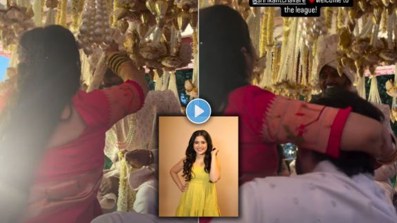 marathi actress gayatri datar tiw knot with shirkantr chavare actor siddharth chandekar shares wedding video on instagram