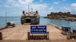मुंबई-विजयदुर्ग रो-रो सेवा महिन्याभरातच स्थगित; बोटीतील तांत्रिक बिघाडामुळे सेवा अनिश्चित काळासाठी बंद करण्याची नामुष्की