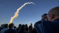 Artemis 2 Mission Launch: नासाचे ‘आर्टेमिस-२’ मिशन लाँच; ५० वर्षांनंतर चंद्राकडे मानवी झेप, पाहा व्हिडिओ