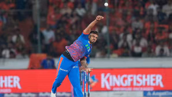 IPL 2026: मॅचअप्सच्या नादात दिल्लीने हैदराबादविरुद्धचा सामना गमावला का?