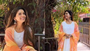 Puja Sawant in Shirdi for Salbardi movie promotion