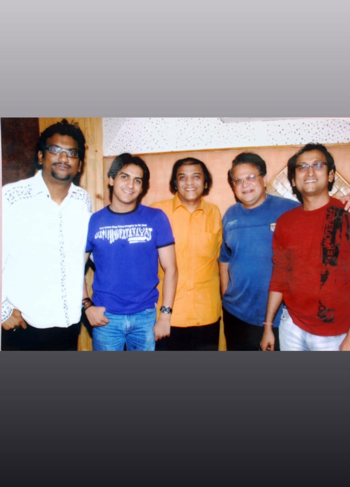 marathi actor pushkar jog worked with rishi kapoor dada kondke salman khan in childhood shares photo