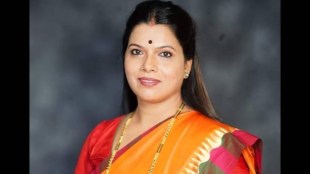 mumbai-mayor-ritu-tawde-jain-muni-throat-cure-controversy-sanjay-raut-clash-update  mumbai print news