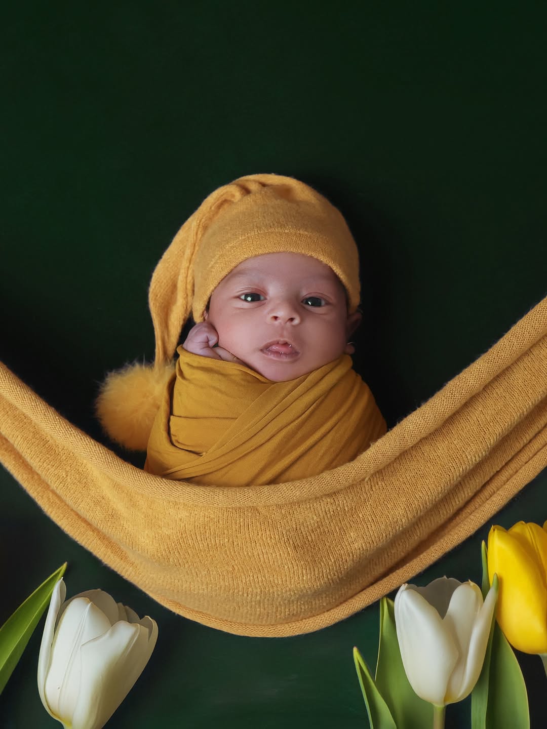 sayli-kamble-baby-boy-ved-face-reveal