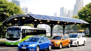 Nagpur Municipal Corporation solar rooftop shed project | Solar panels at Nagpur traffic signals | Heatwave protection for commuters Nagpur | NMC solar energy initiative Maharashtra