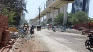 Thane Ghodbunder Road traffic congestion issues | Dangerous electric poles on Ghodbunder Road | Ghodbunder road widening accident risks | Thane city civic infrastructure problems