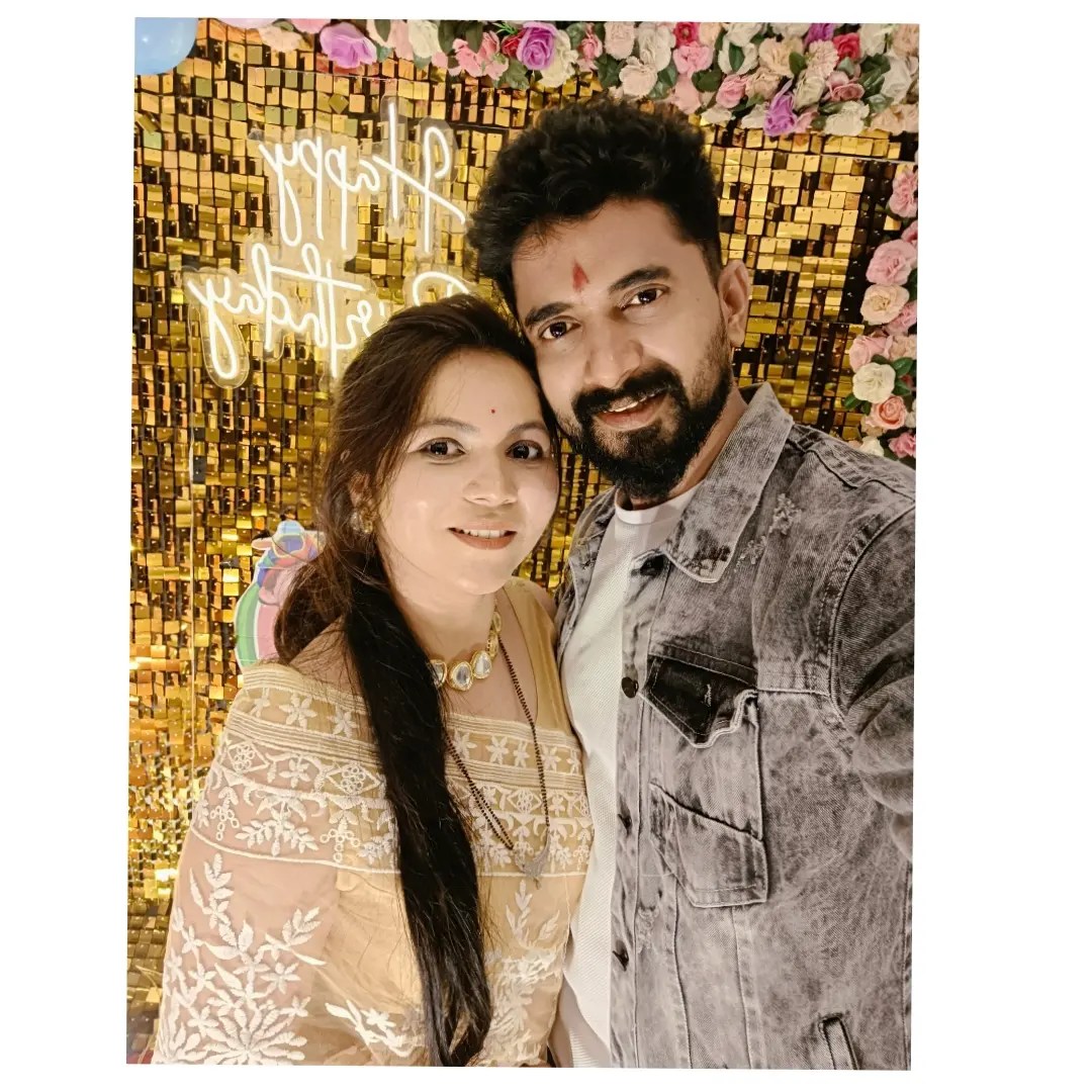 Vijay Andalkar and Rupali Zhankar Love Story