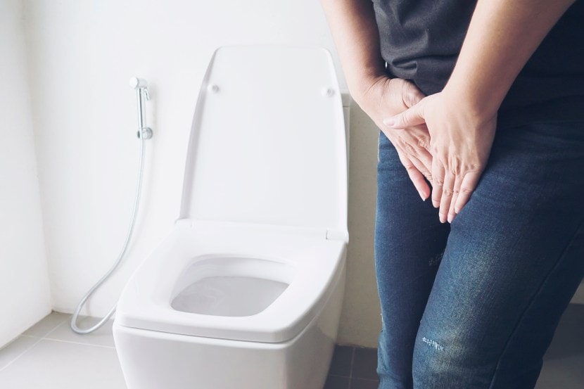 Different Shades Of Urine Does White Urine Means You Are Suffering From Diabetes What The Color Of Your Pee mean