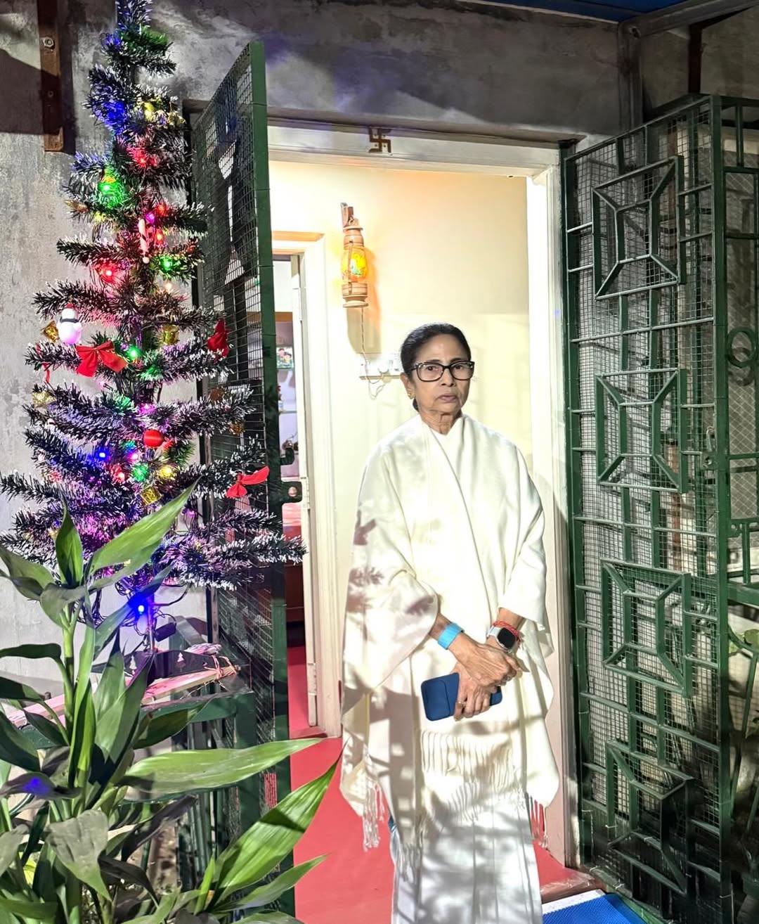 West Bengal CM Mamata Banerjee Net Worth