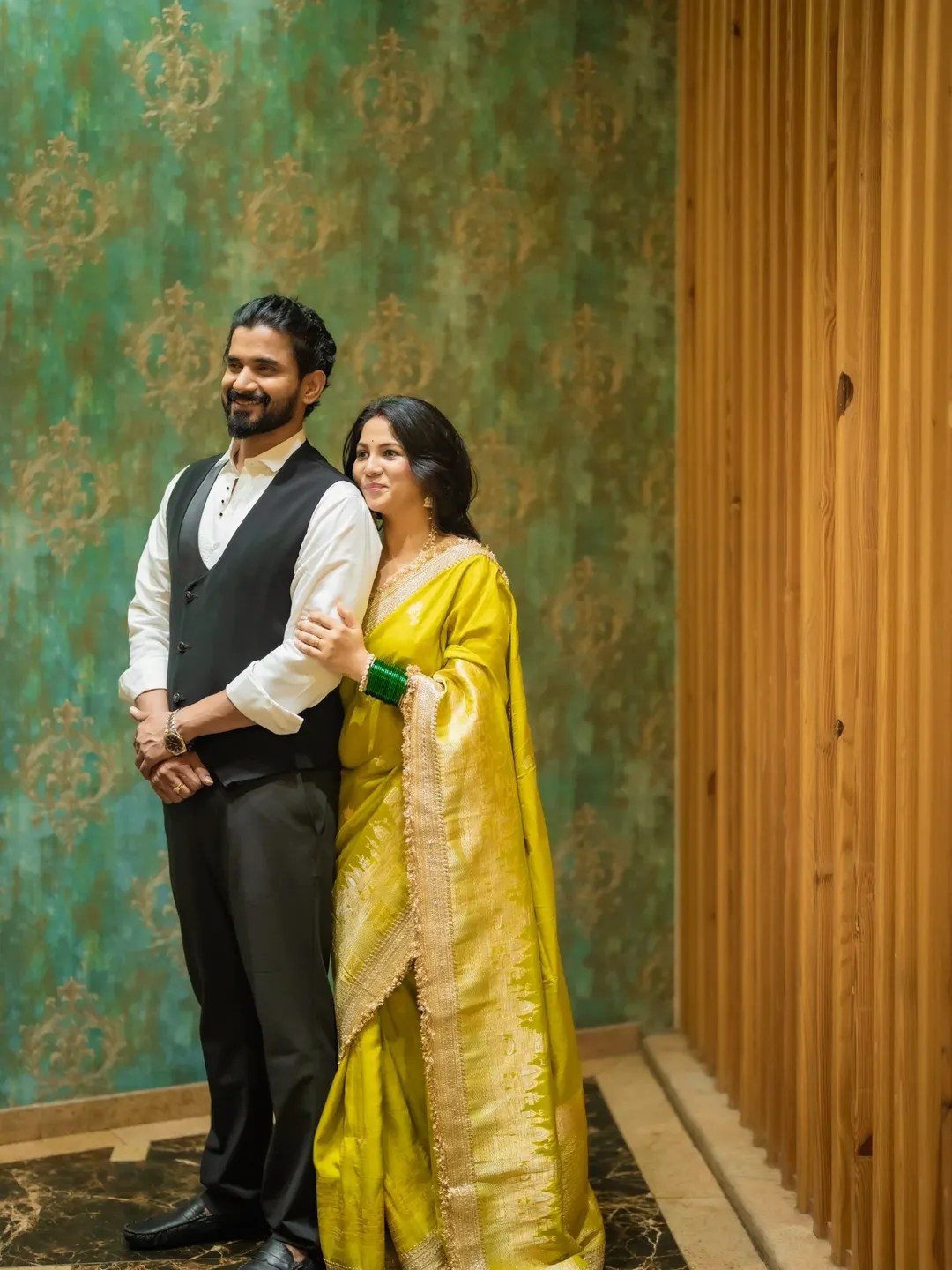 Dnyanada Ramtirthakar wedding photos