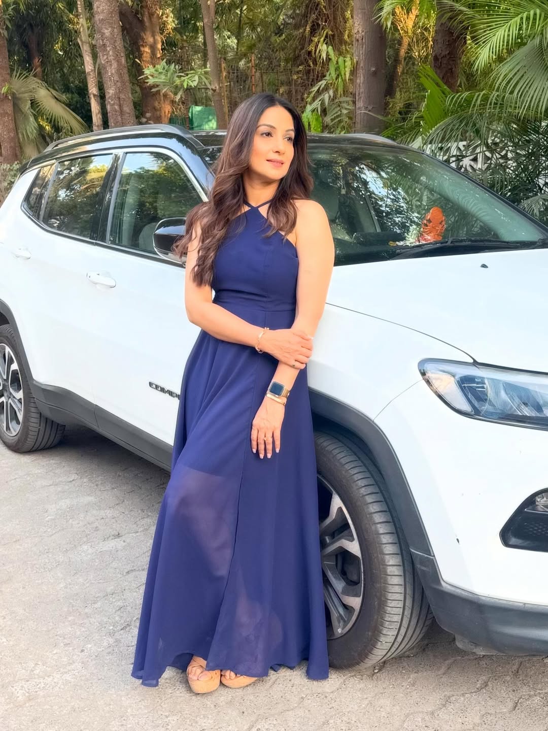 Veen Doghantli Hi Tutena Poorva Gokhale new look