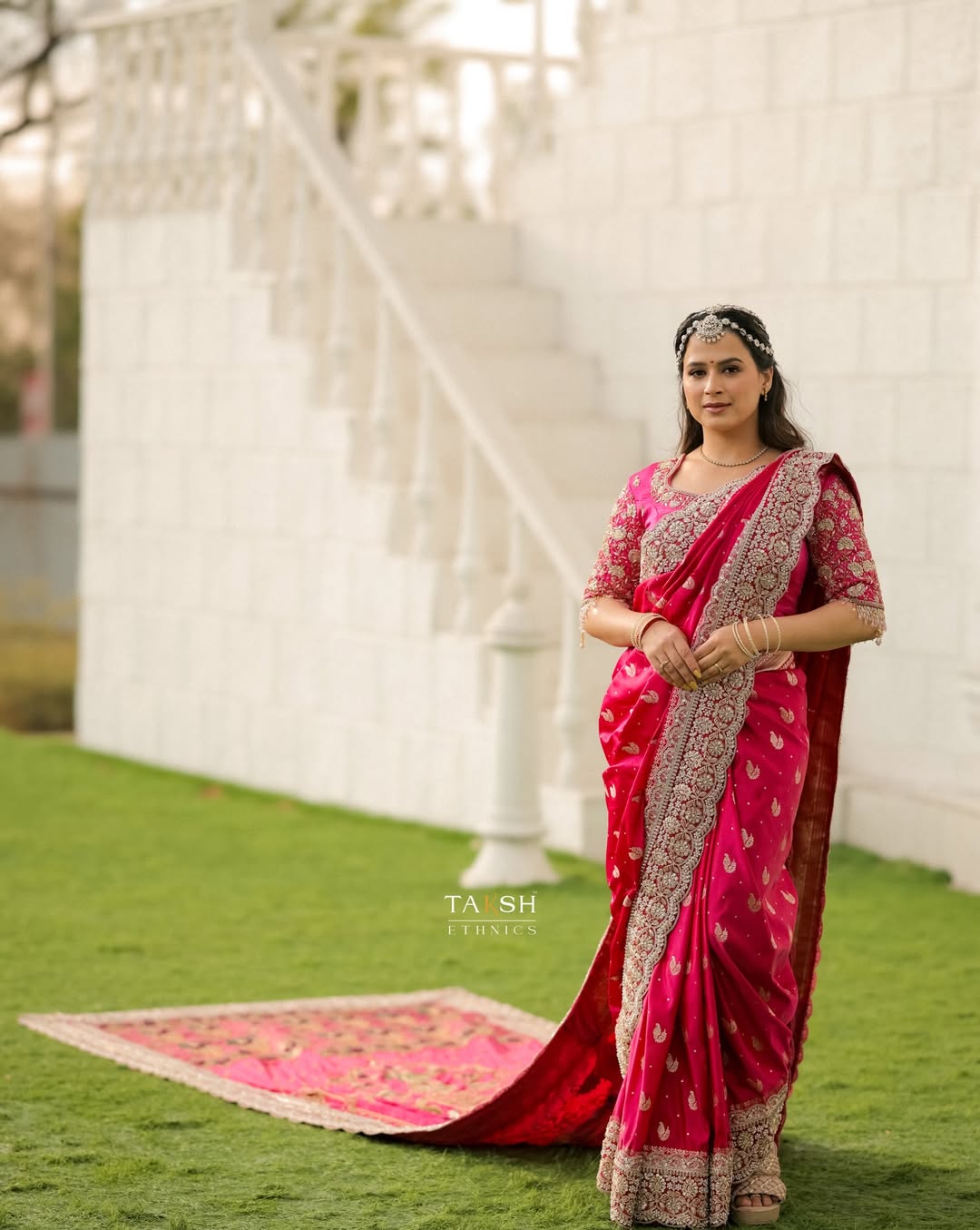 Prajakta Gaikwad traditional look