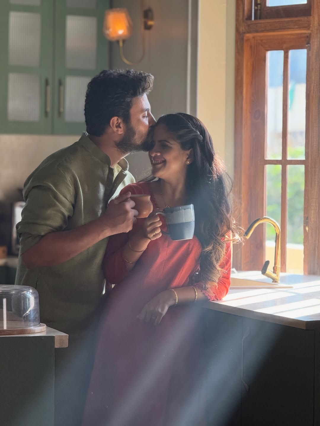 Amruta Deshmukh and Prasad Jawade romantic photos
