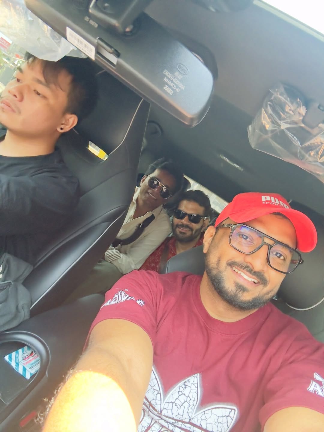 Hardik Joshi Thailand photos