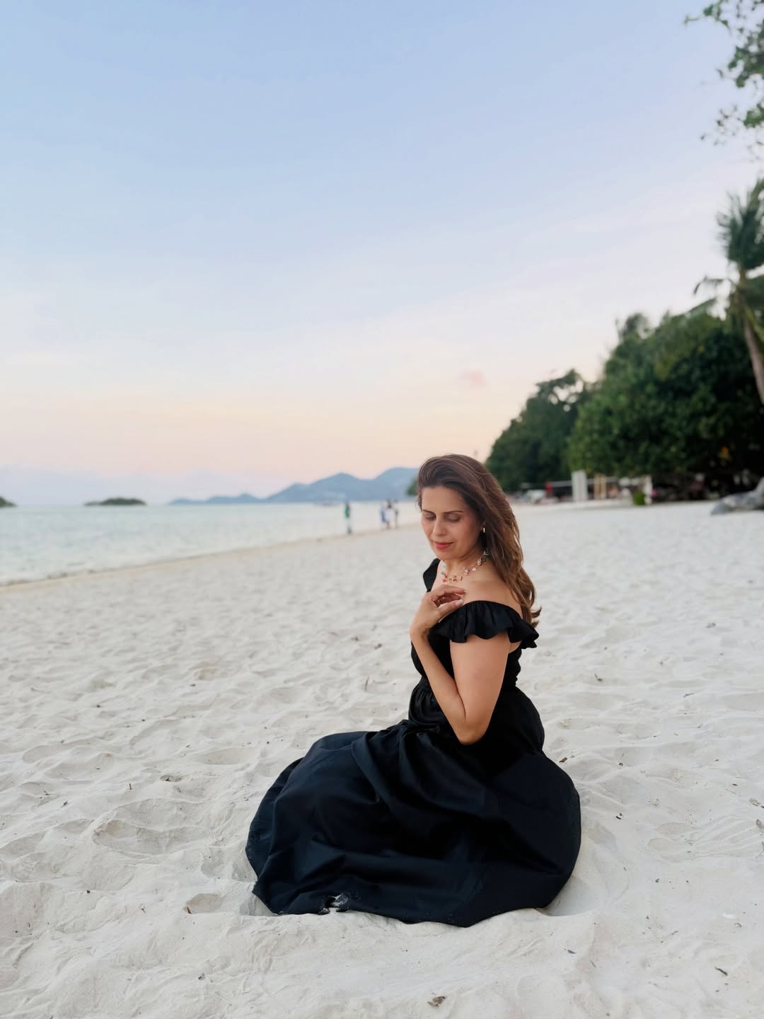 Sonali Khare Thailand vacation photos