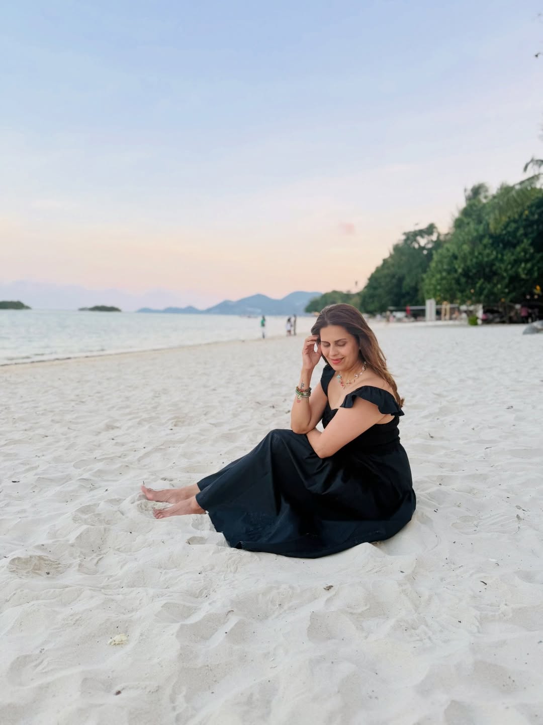 Sonali Khare Thailand vacation photos