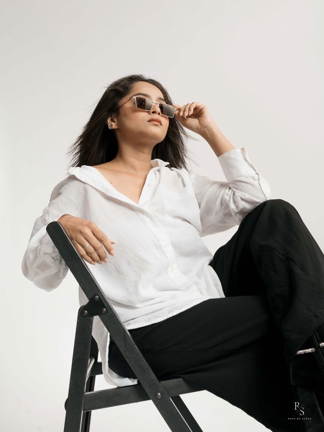 Shivali Parab black blazer look