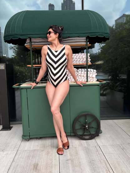 Karishma Tanna pregnancy look